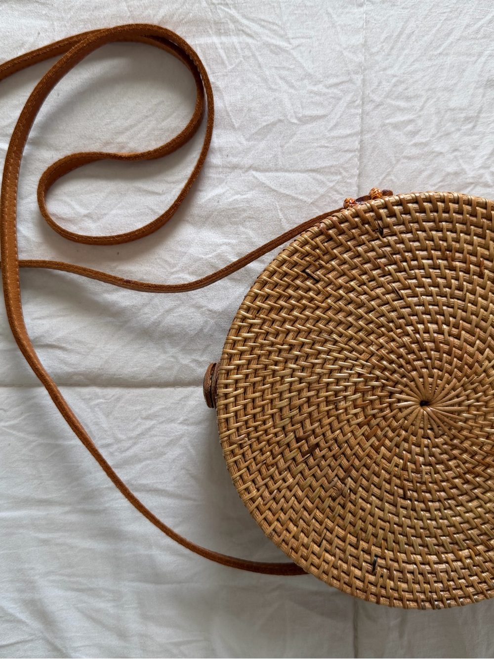Round Woven Crossbody Bag in Tan